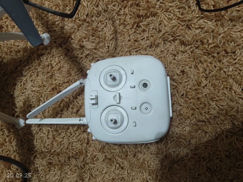 Dronă Stunt (ieftina)