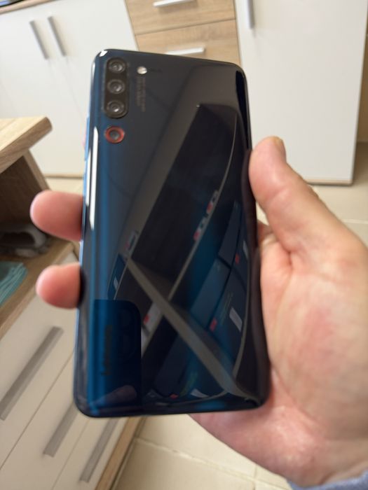 Lenovo Z6 Pro 8/128gb - отличен