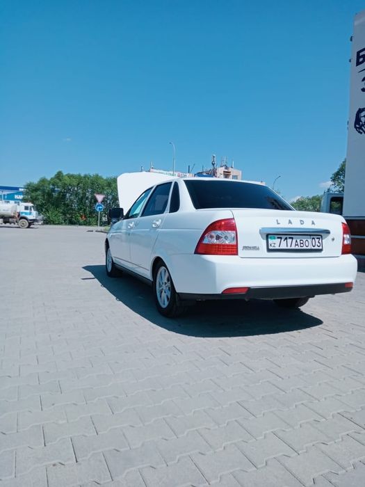 Ваз Лада Приора 2170 седан