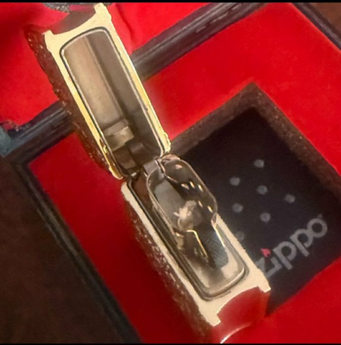 Запалка  Zippo armor