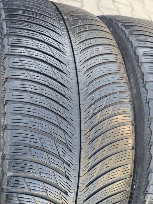 265 40 21 Michelin