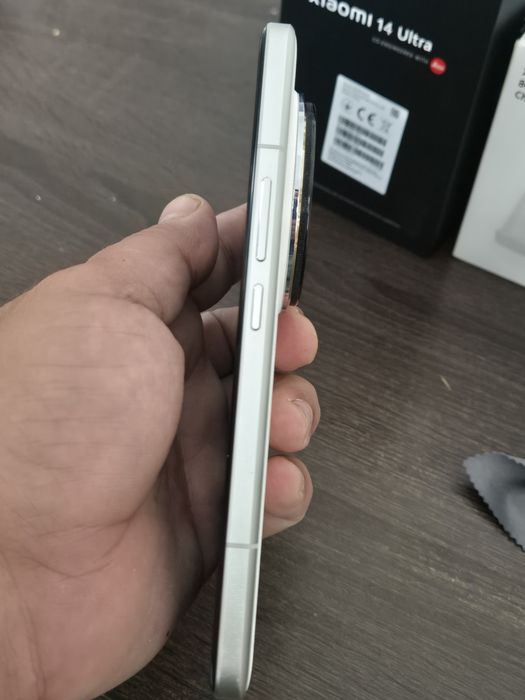 Xiaomi 14 ultra in garantie