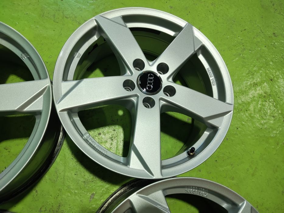 17 5x112 Audi A3 лети джанти 5х112 Ауди