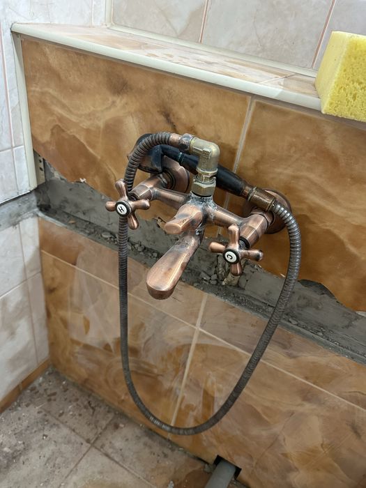 Cada baie moderna din fibra