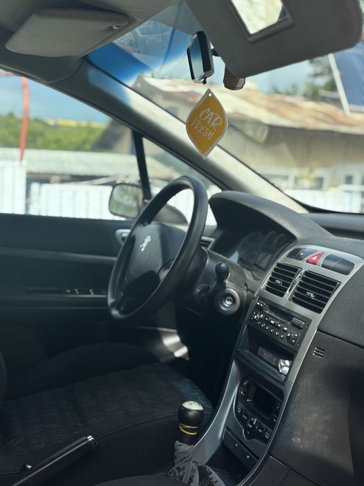 Vand Peugeot 307 1.4 benzina 2005