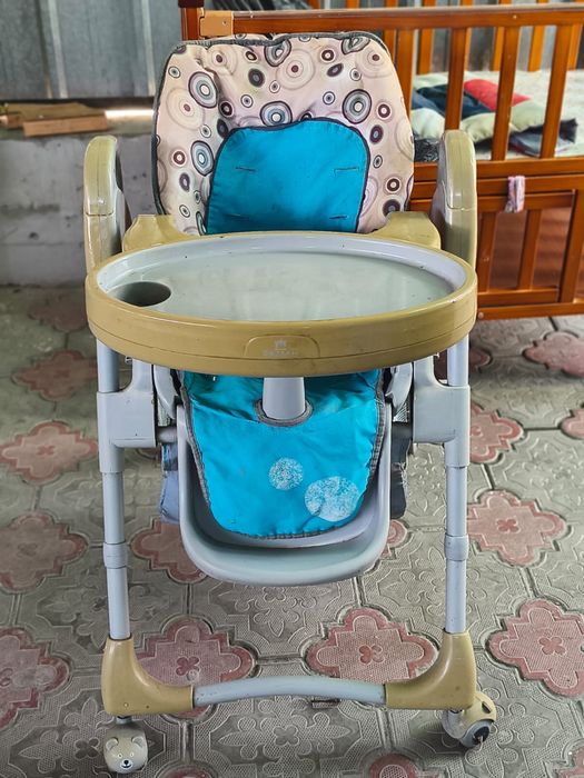 Продам манеж 15к и детский столик 10к