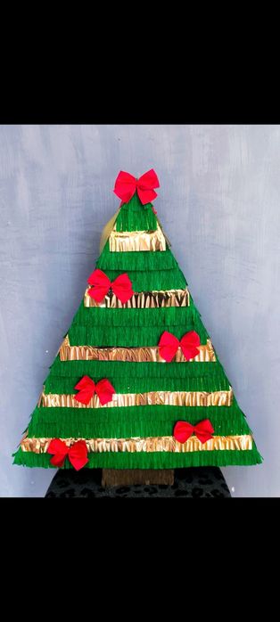 Пиньята. Подарок. Новый год.