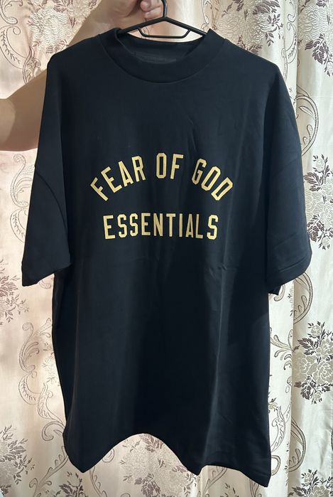 Tricou essentials marime l overside