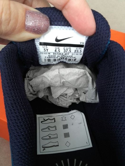 NIKE оригинални маратонки