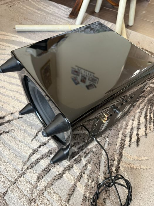 Като нов Harman Kardon HKTS210 Subwoofer