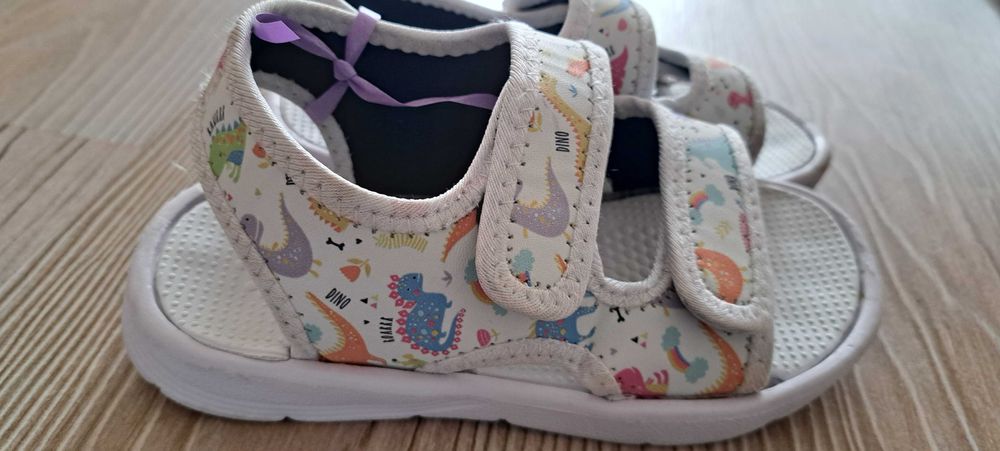 Детски сандали на Disney