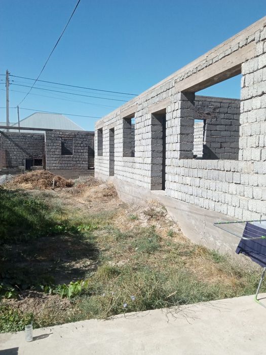 Уй сатылады  тез арада