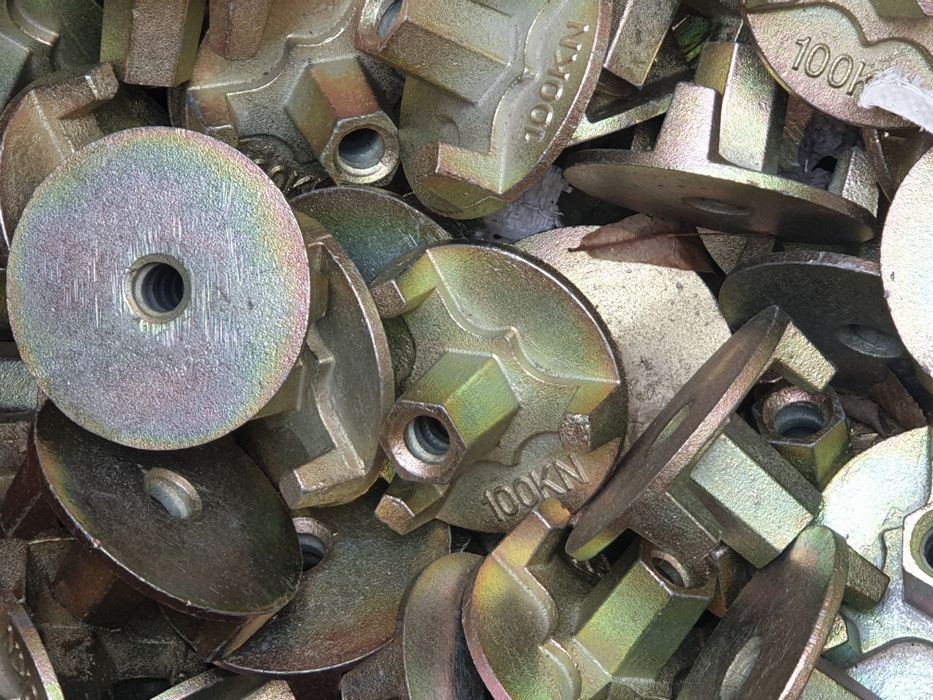 Нови поцинковани шпилки ф18мм - 1м