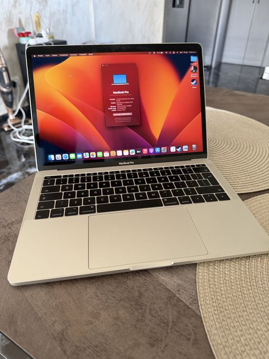 Apple MacBook Pro i5 SSD