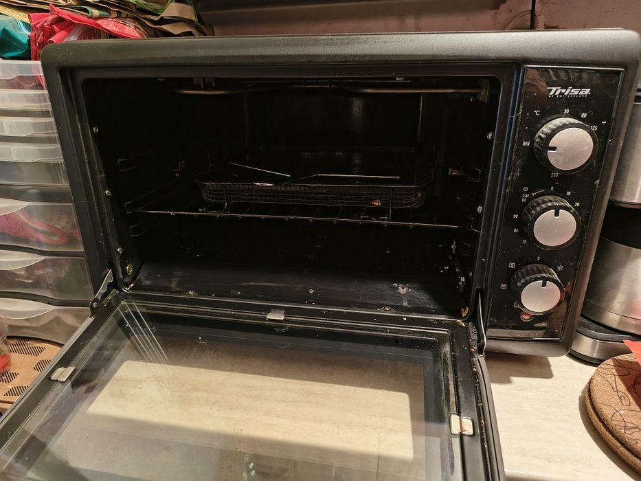 Cuptor electric cu rotisor si  convectie (ventilator) 60 L + accesorii