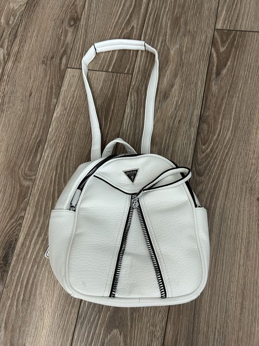 Geanta guess noua