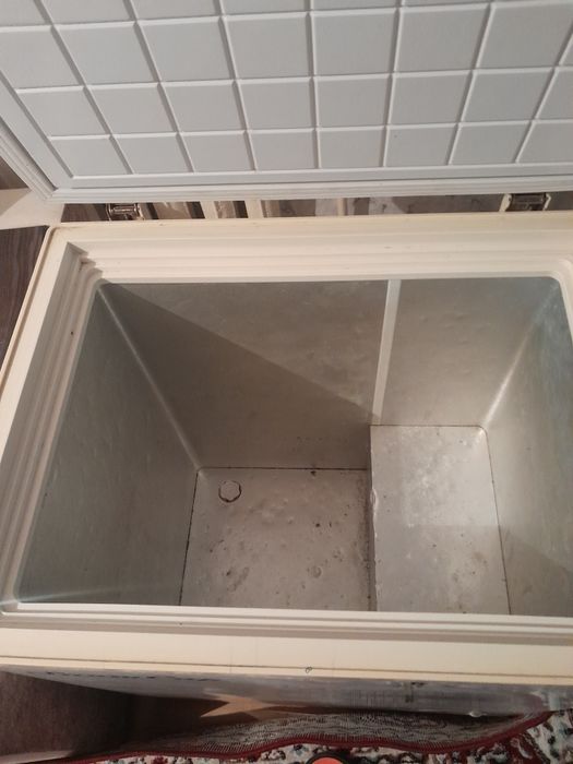 Продам морозильник