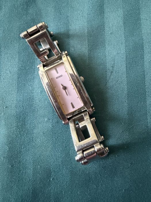 Винчидж Guess часовник
