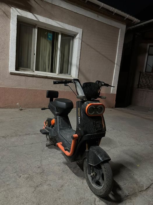 Скутер танк дави