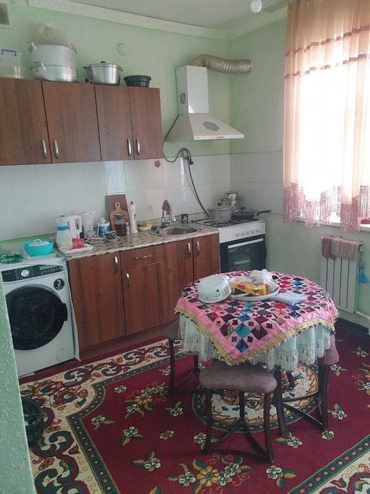 2 сутихли 3 хонали  катеж барча кулайликлари билан сотилади