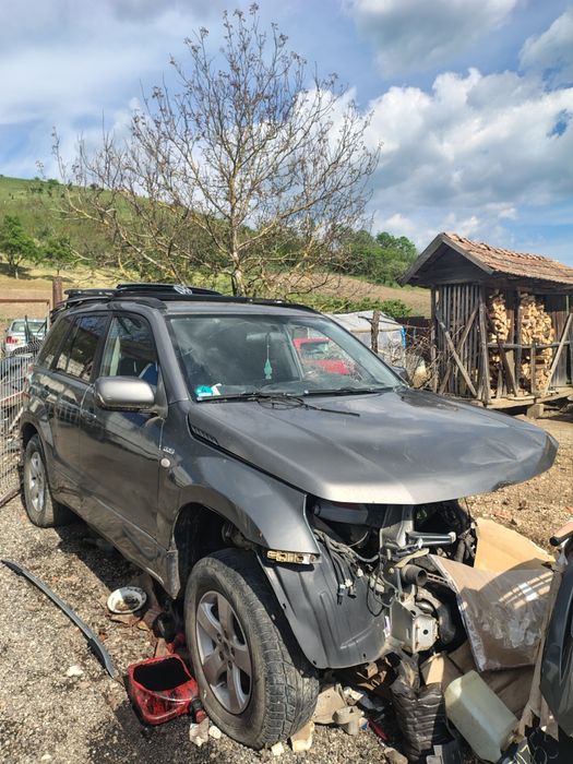Dezmembrez Suzuki Grand Vitara