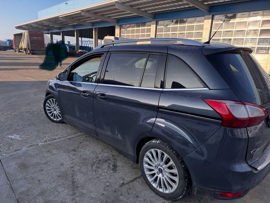 Ford c max grande de vanzare