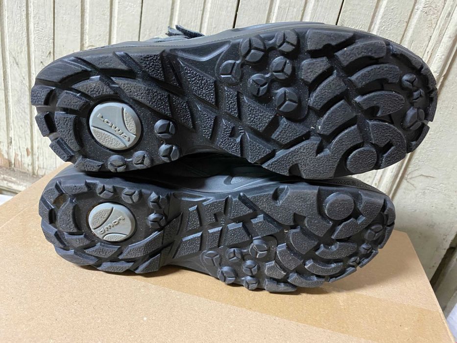 ''Lowa Marlon II Gore-Tex HI''оригинални зимни боти 40 номер