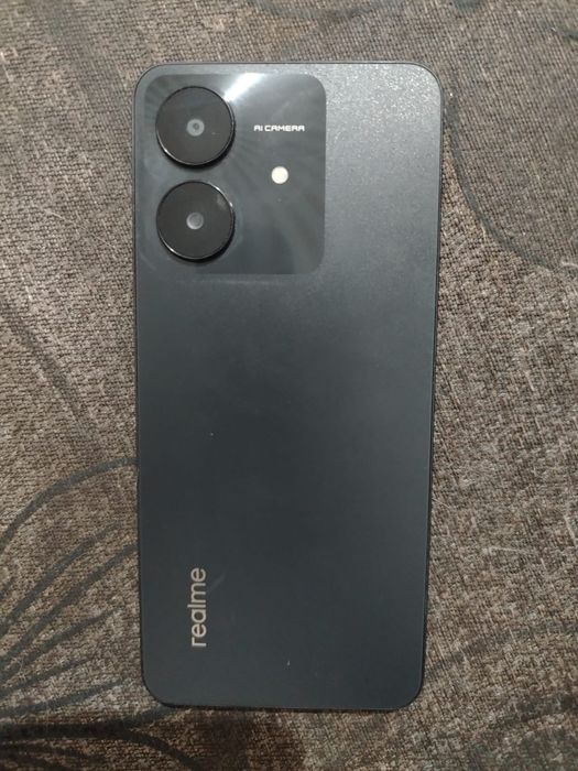 Продаю телефон срочно REALMI NOTE 60 X
