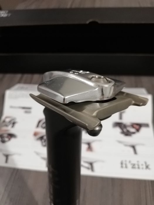 Колче за седалка Fizik Cyrano R3