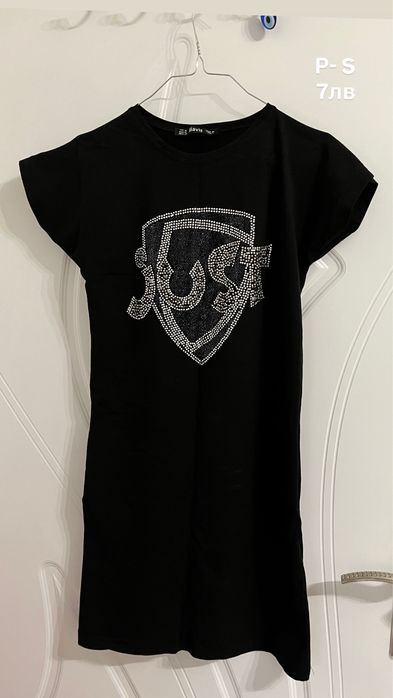 Дамски рокли и комплекти