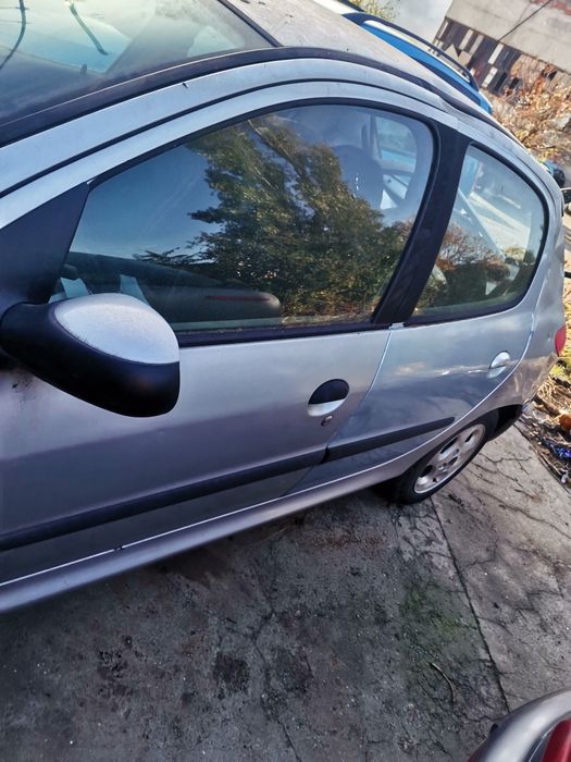 Пежо 206 Peugeot 206 1.4 kfx за части