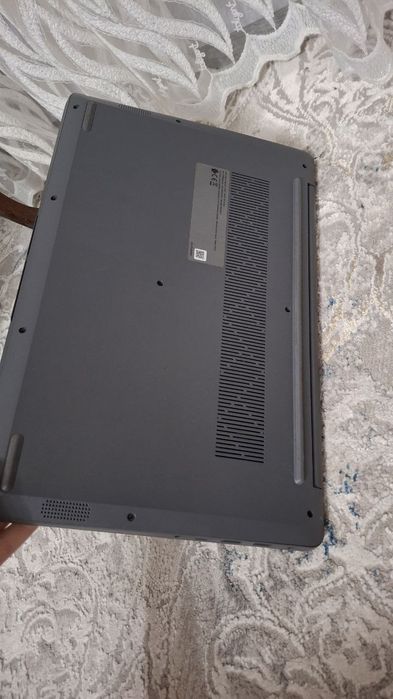 Продаю ноутбук lenovo