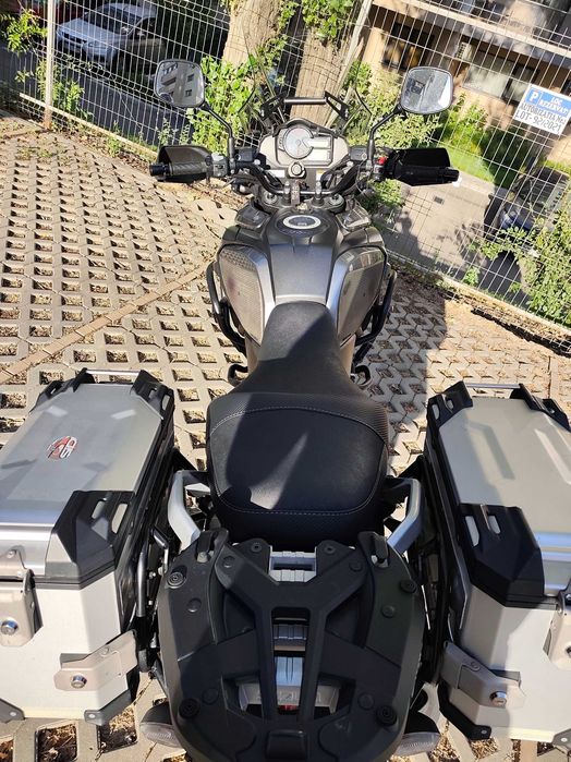 Suzuki Vstrom dl1000 2018 ABS cornering