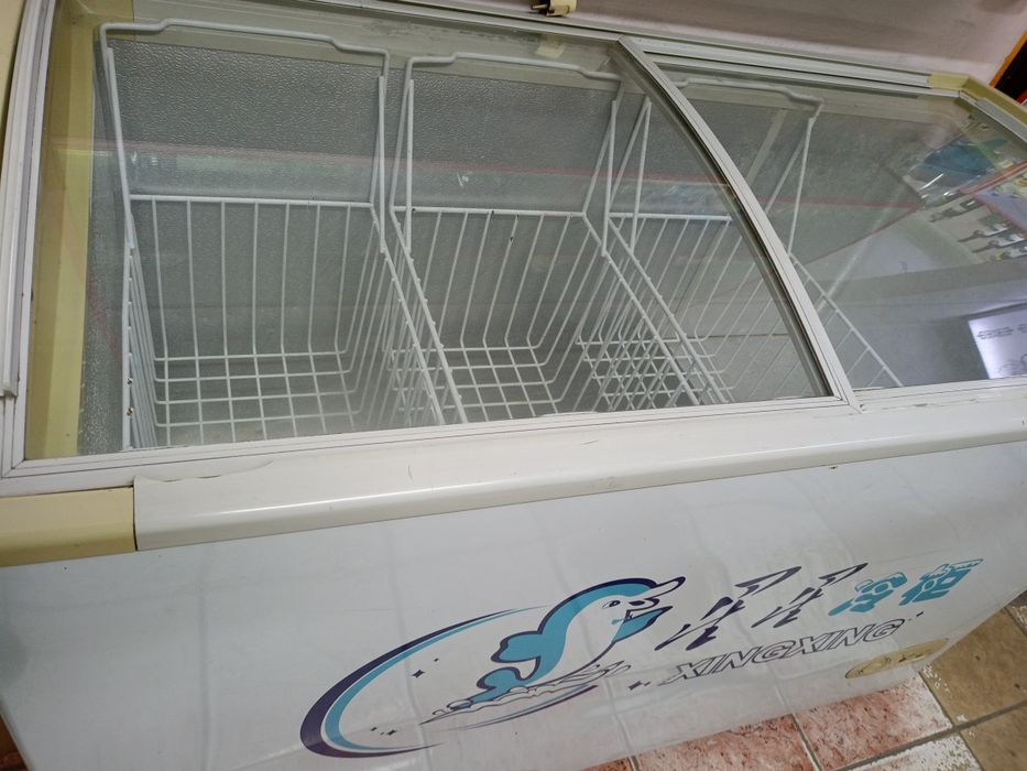 Ларь морозильный