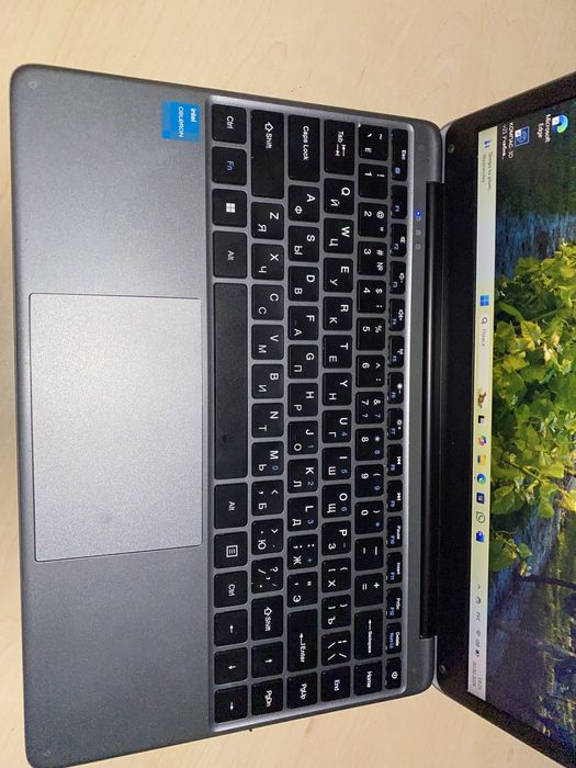 Продаю ноутбук chuwi HeroBook Pro