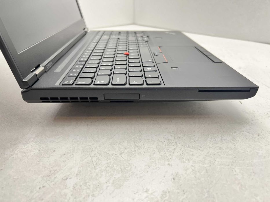 Реновиран лаптоп Lenovo Thinkpad P51 Xeon E3-1505M32GB 510GB M2200 4GB