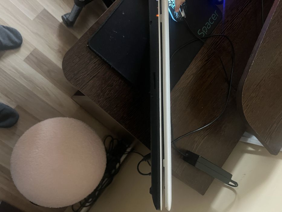Laptop   Toshiba