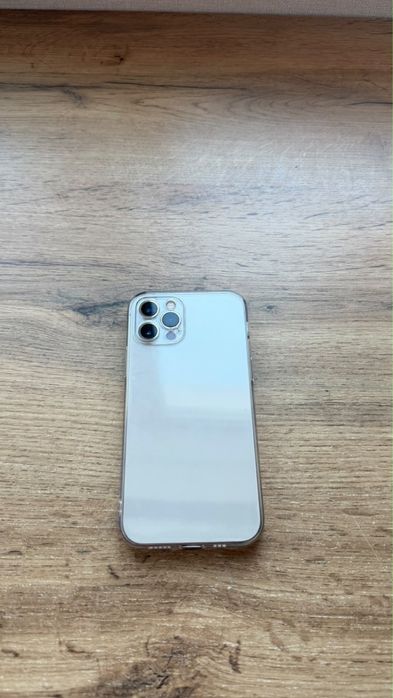 Продам IPhone 12 Pro 256 GB