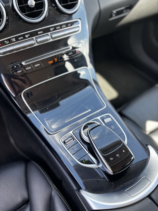 Vand/schimb Mercedes Benz C200 cdi 2015 LED ILS Navi Piele 136cp