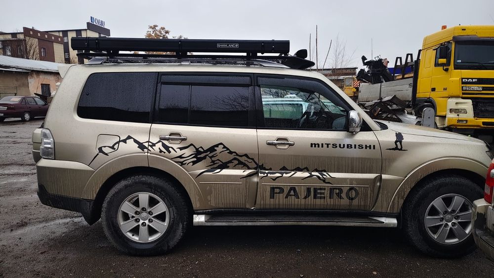 Тент-маркизы алюминиевый корпус