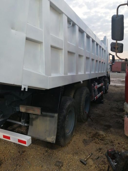 Продам грузовик хова 40 тонн