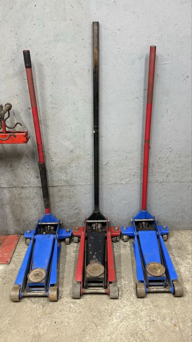 Домкраты 3-штуки