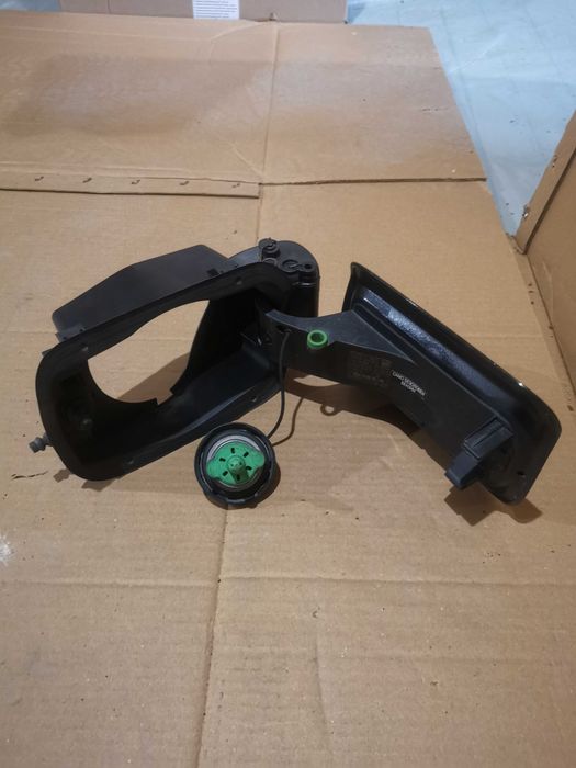 Капак резервоар BMW X6 E71