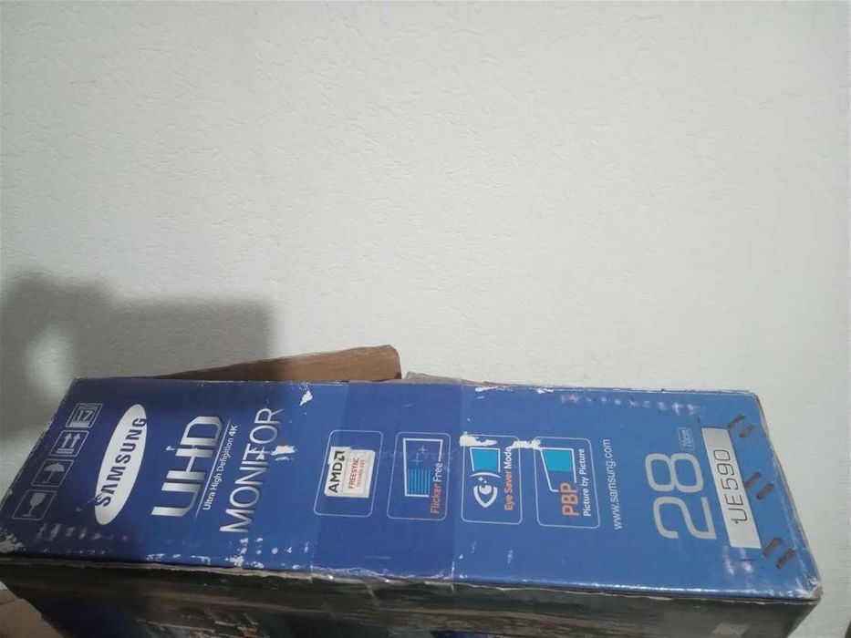 Monitor Samsung UHD 4K