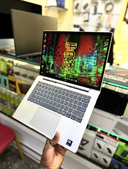 Новый ультрабук HP Probook 440 G11