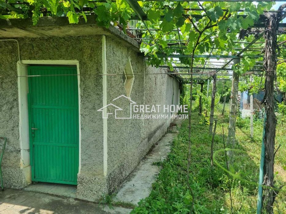 Продава се Къща в Търговище, Вилна зона - 50 кв.м за 408 €/кв.м - Снимка #1