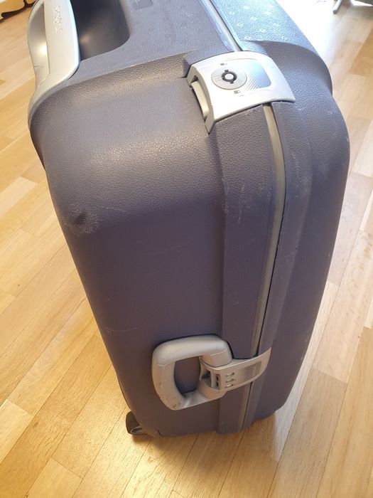 Куфар Samsonite използван