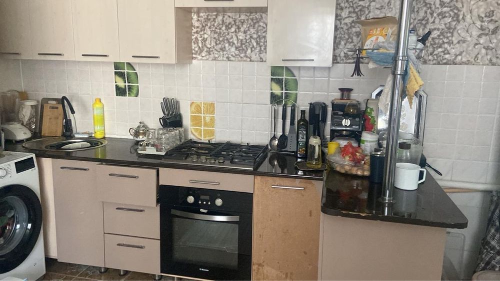 Продам кухонный гарнитур
