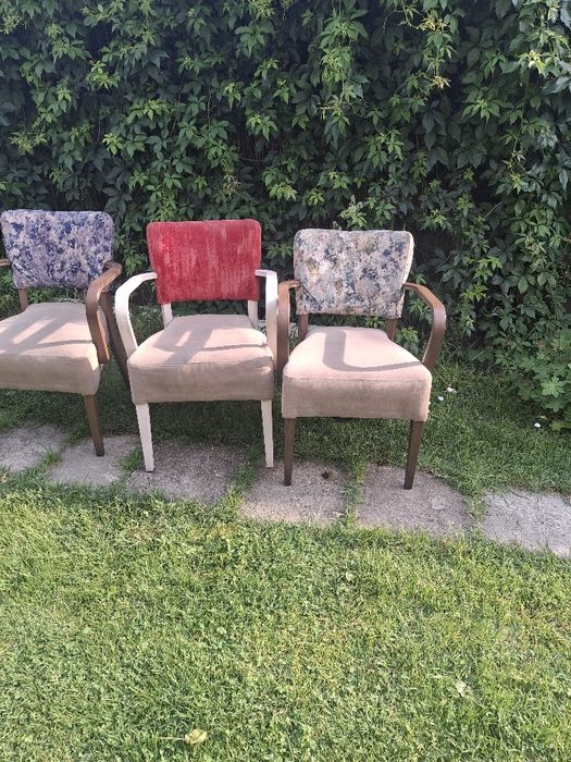 Столове за зеведение 63 броя