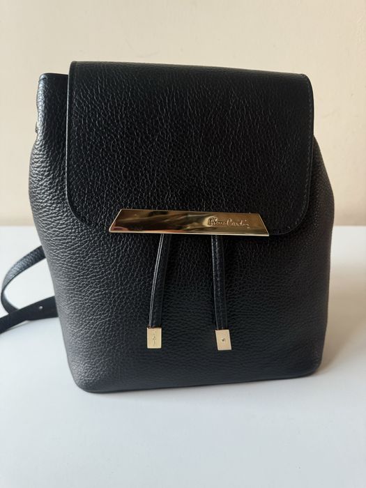 Дамска раница  черна Pierre Cardin